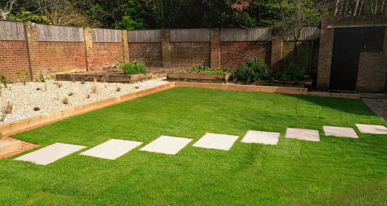 How To Lay Stepping Stones Simply Paving